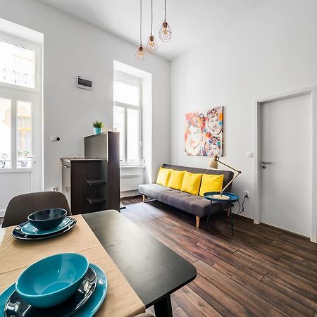 New Dob 53-4 Center Apartment Budapest Exterior photo